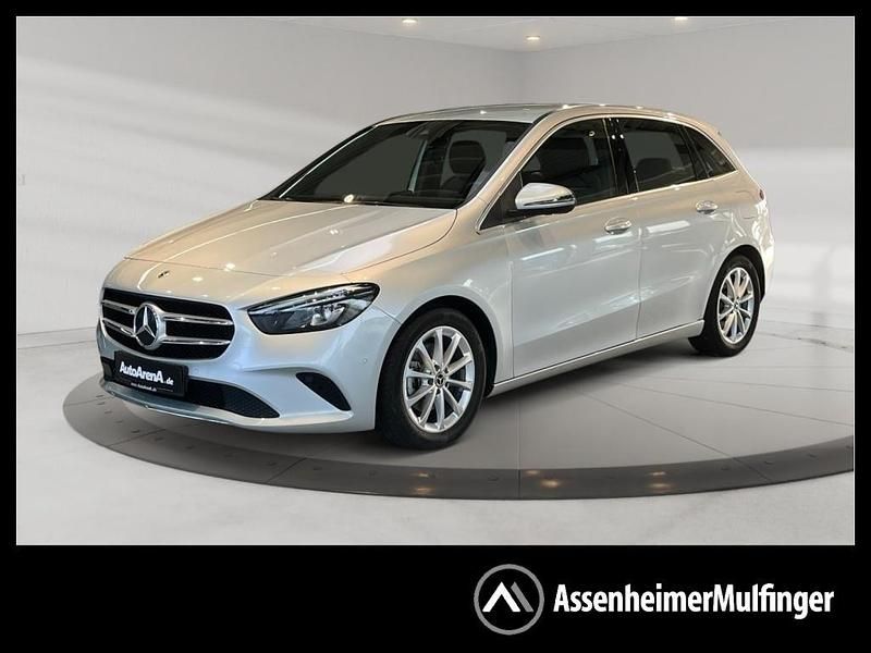 Iridiumsilber metallic Gebraucht 2019 Mercedes B200 Progressive Van / Kleinbus | 21.949 € (Guter Preis) - Bild 1/2