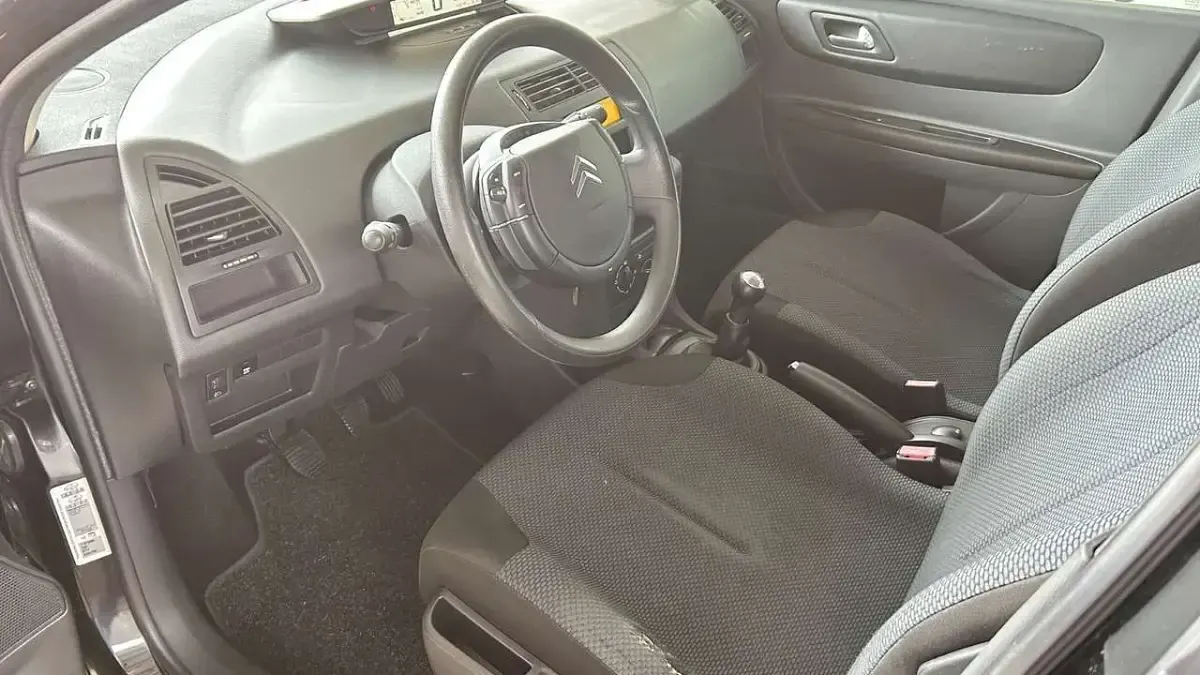 Used Citroën C4 Advance 88 HP (64 kW) 2009 Black Sedan