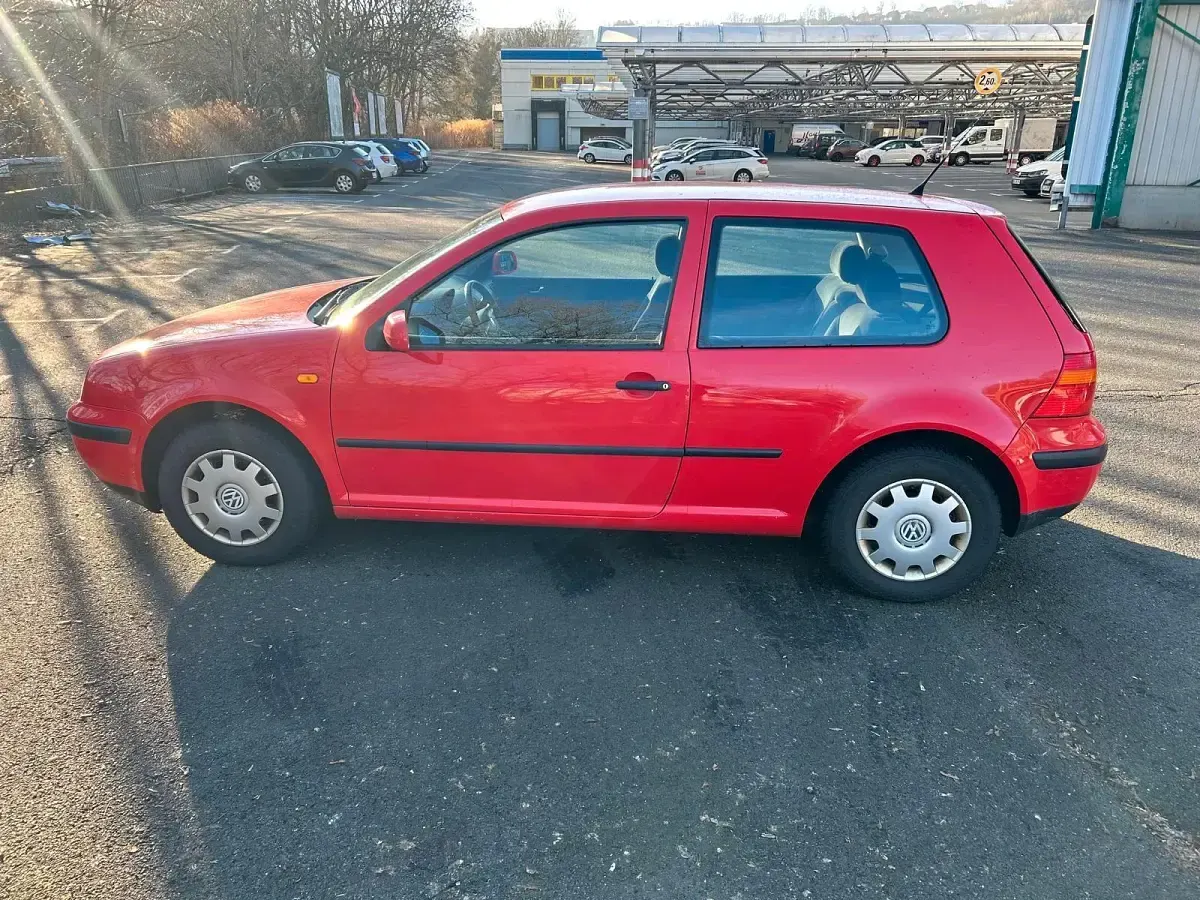 Brugt VW Golf IV 75 HK (55 kW) 2000 Rød Sedan