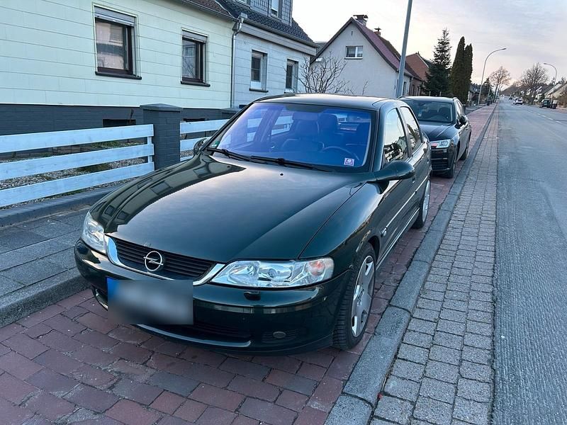 Gebraucht Opel Vectra 147 PS (108 kW) 2001 Grün Limousine