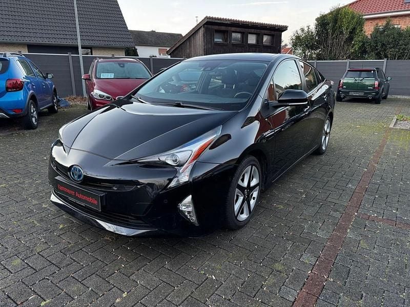 Schwarz Gebraucht 2017 Toyota Prius Executive Limousine | 14.800 € (Fairer Preis) - Bild 1/4