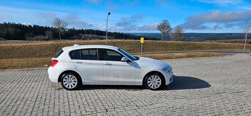 Gebraucht BMW 120 177 PS (130 kW) 2015 Weiß Kleinwagen