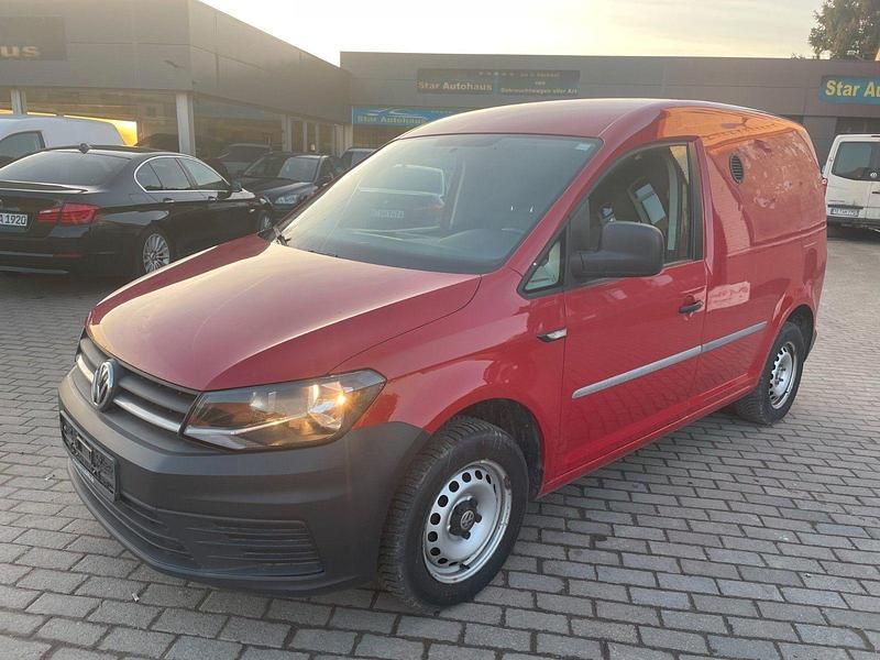 Gebraucht VW Caddy 102 PS (75 kW) 2016 Rot Van / Kleinbus