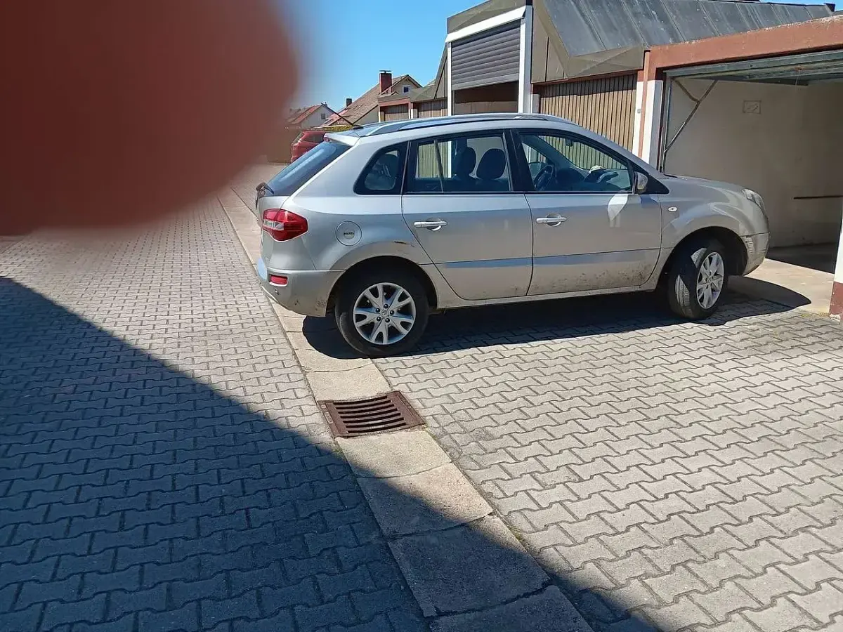 Gebraucht Renault Koleos Dynamique 150 PS (110 kW) 2008 Silber SUV