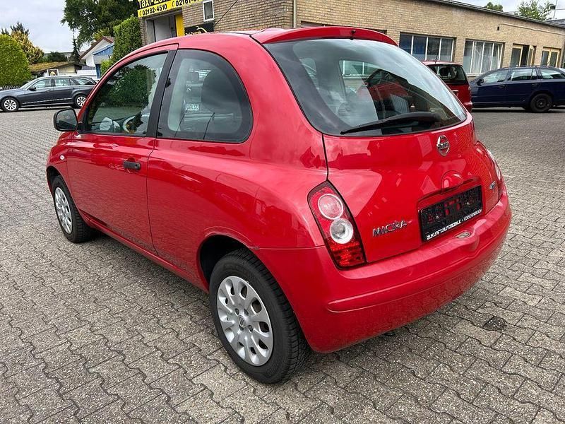 Gebraucht Nissan Micra Visia 65 PS (47 kW) 2009 Solid red Kleinwagen