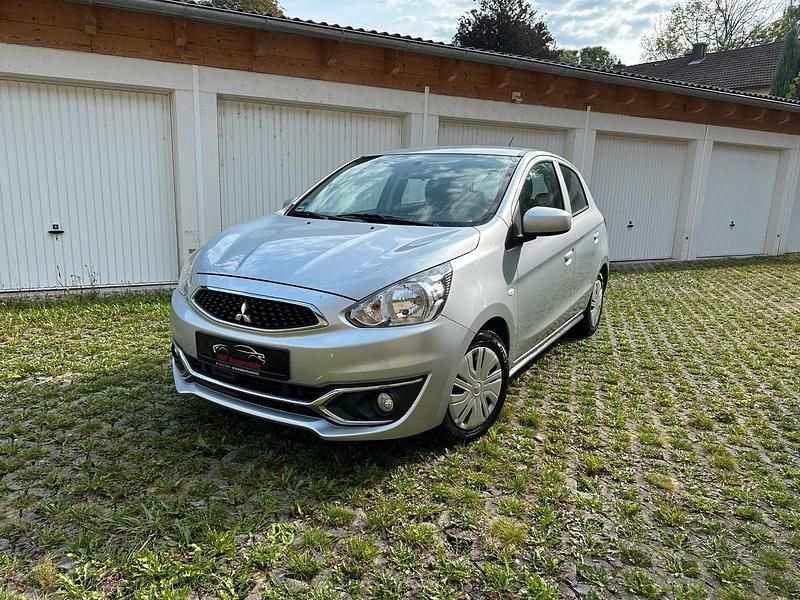 Grau Gebraucht 2018 Mitsubishi Space Star Kleinwagen | 4.590 € - Bild 1/4