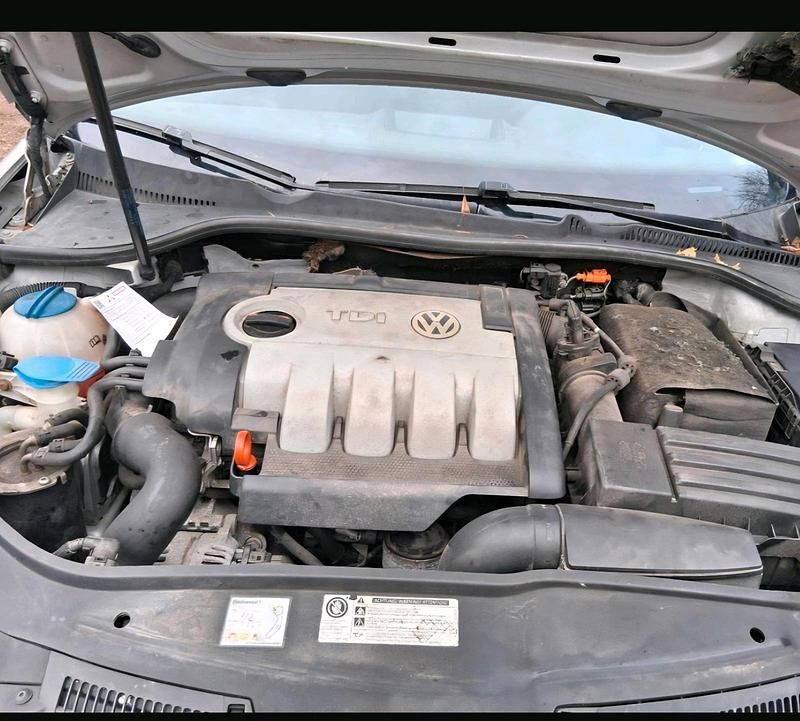 Gebraucht VW Golf V 120 PS (88 kW) 2009 Silber Kombi