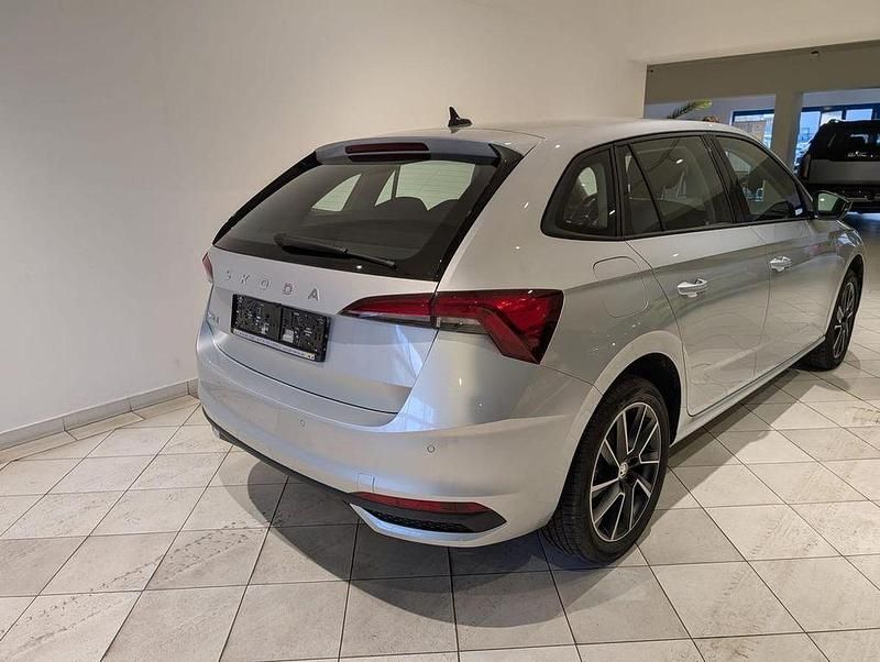 Gebraucht Skoda Scala Selection 116 PS (85 kW) 2024 Silber Kleinwagen