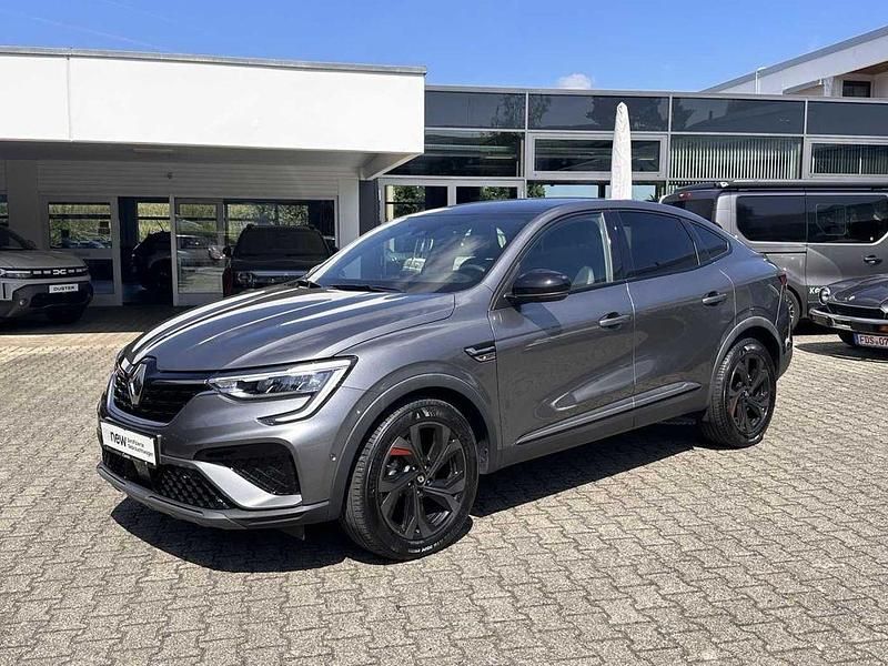 Grau Gebraucht 2022 Renault Arkana R.S. SUV | 25.940 € (Etwas zu teuer) - Bild 1/3