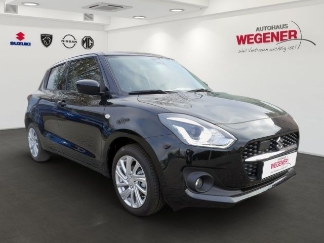 Gebraucht Suzuki Swift Comfort 83 PS (61 kW) 2023 Schwarz Kleinwagen