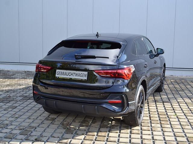 Gebraucht Audi Q3 Sportback Business 150 PS (110 kW) 2022 Schwarz SUV
