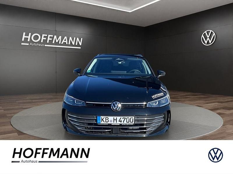Gebraucht VW Passat Business 150 PS (110 kW) 2026 Schwarz Kombi