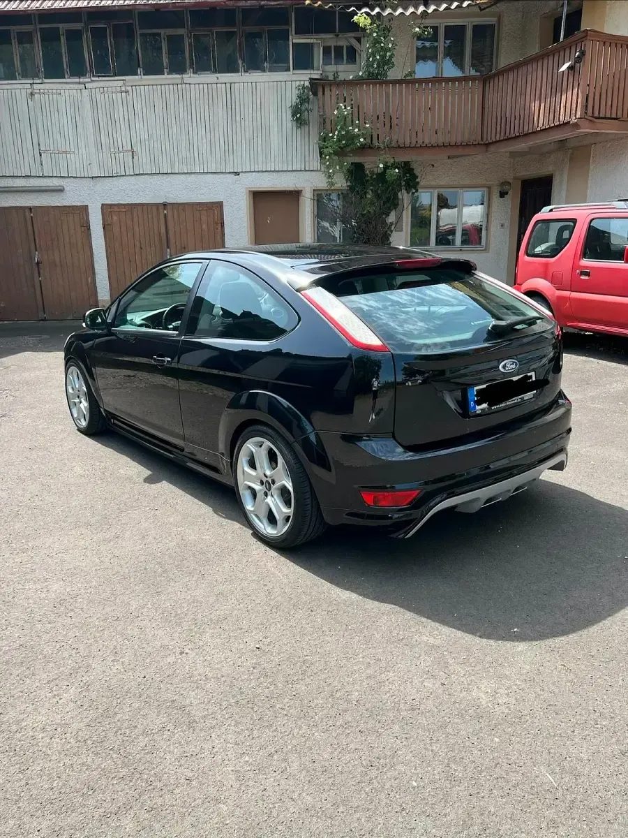 Gebraucht Ford Focus 125 PS (91 kW) 2009 Schwarz Coupé