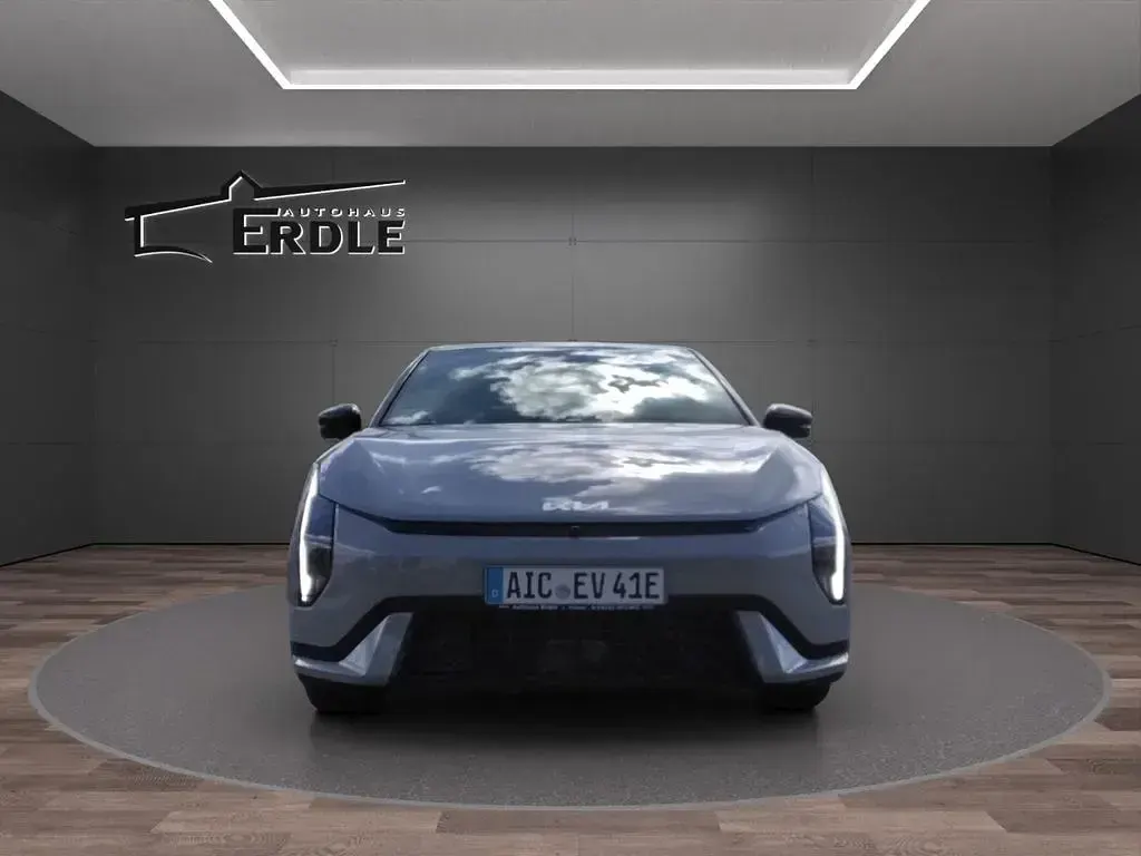 Gebraucht Kia EV4 150 kW (204 PS) 2025 Waf) wolfgrau metallic (grau Kleinwagen