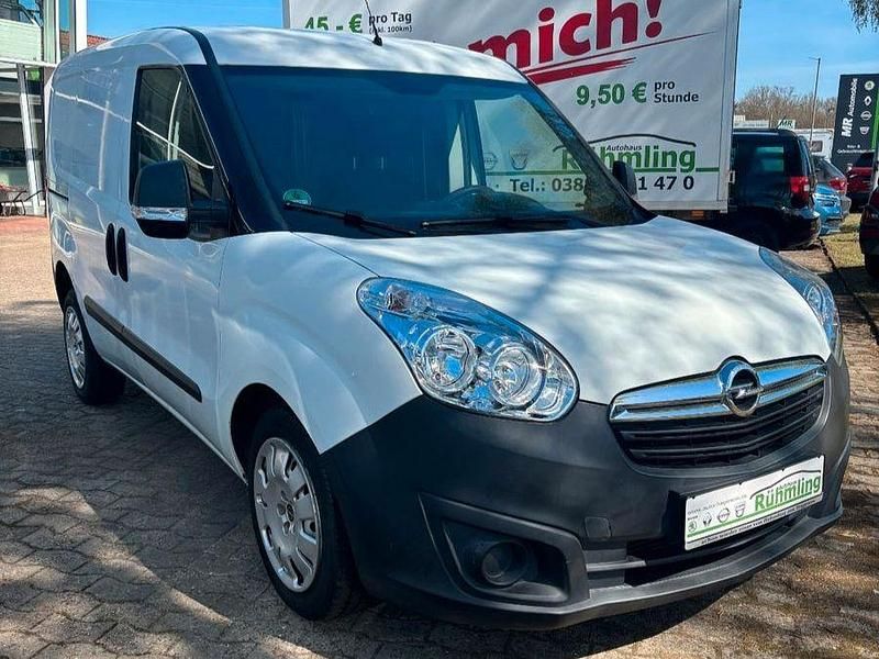 Second-hand Opel Combo 90 CP (66 kW) 2014 Alb Monovolum