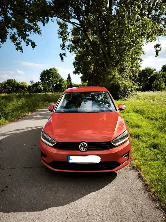 Gebraucht VW Golf Sportsvan 86 PS (63 kW) 2015 Orange Van / Kleinbus