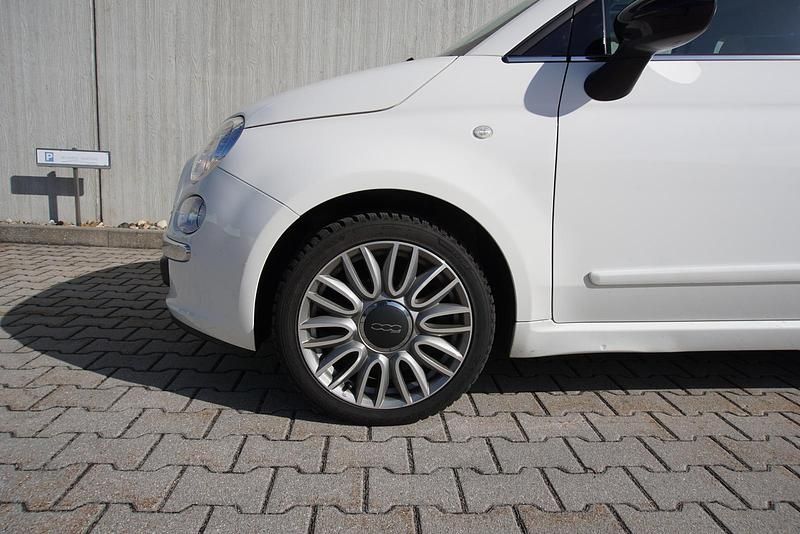 Gebraucht Fiat 500 69 PS (50 kW) 2014 Colore esterno (gelato weiss) Kleinwagen