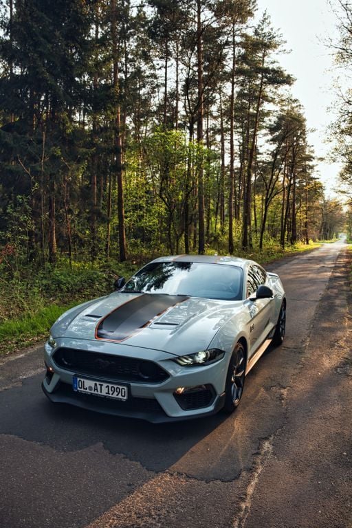 Grau Gebraucht 2021 Ford Mustang Mach 1 Coupé | 48.900 € (Fairer Preis) - Bild 1/4