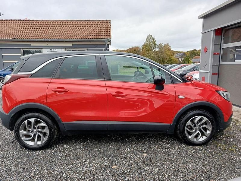 Gebraucht Opel Crossland 131 PS (96 kW) 2017 Rot SUV