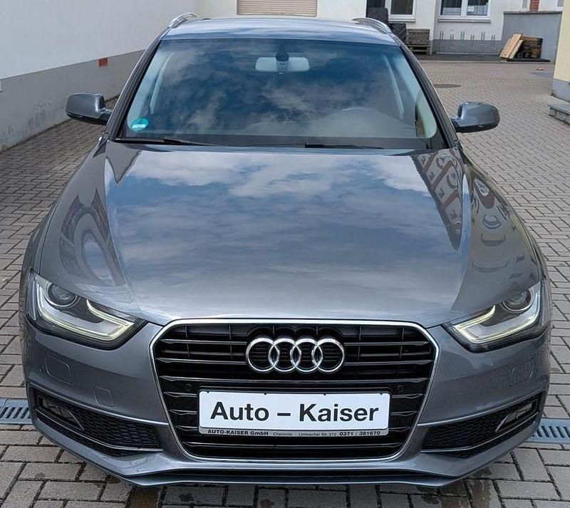 Używany Audi A4 Ambition 170 KM (125 kW) 2015 Szary Kombi