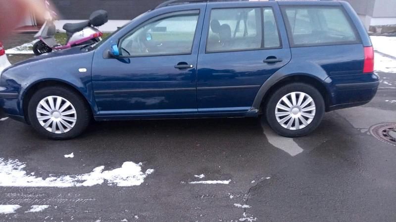 Gebraucht VW Golf IV 115 PS (84 kW) 1999 Blau Kombi