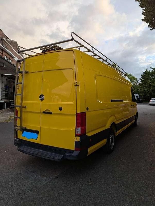 Second-hand VW Crafter 177 CP (130 kW) 2022 Galben Van