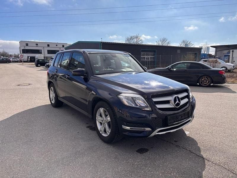 Gebraucht Mercedes GLK250 204 PS (150 kW) 2013 Blau SUV