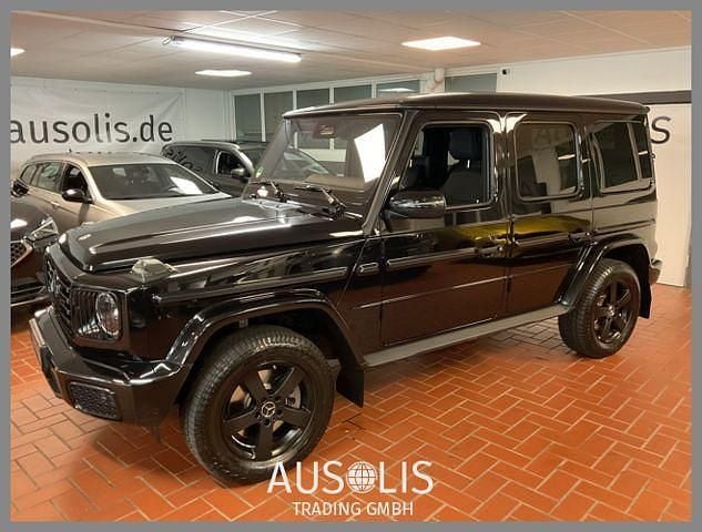 Obsidianschwarz Gebraucht 2024 Mercedes G450 SUV | 139.990 € (Superpreis) - Bild 1/4