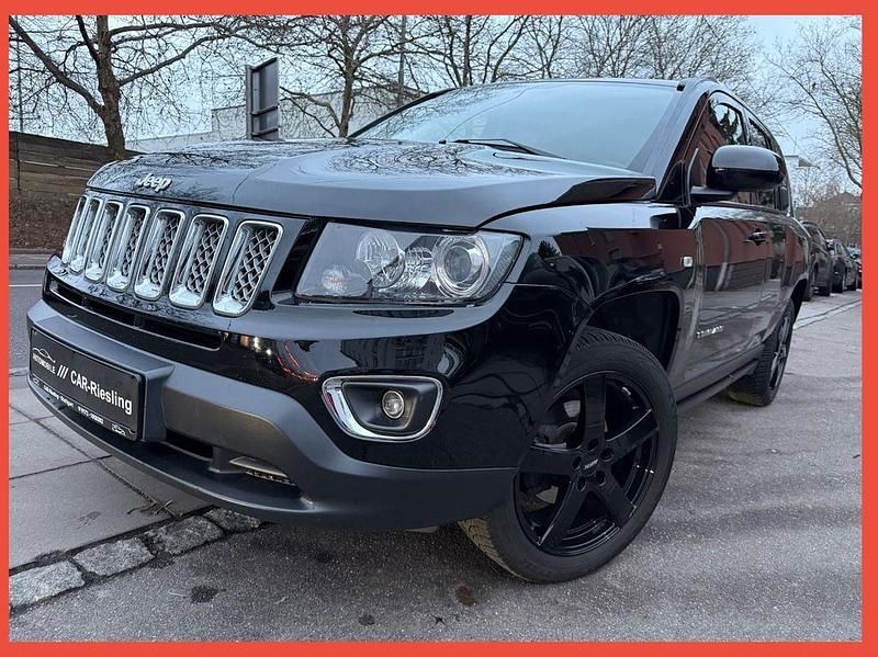 Gebraucht Jeep Compass Limited 136 PS (100 kW) 2014 Schwarz SUV