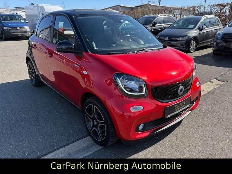 Gebraucht Smart ForFour Basis 90 PS (66 kW) 2016 Schwarz Kleinwagen