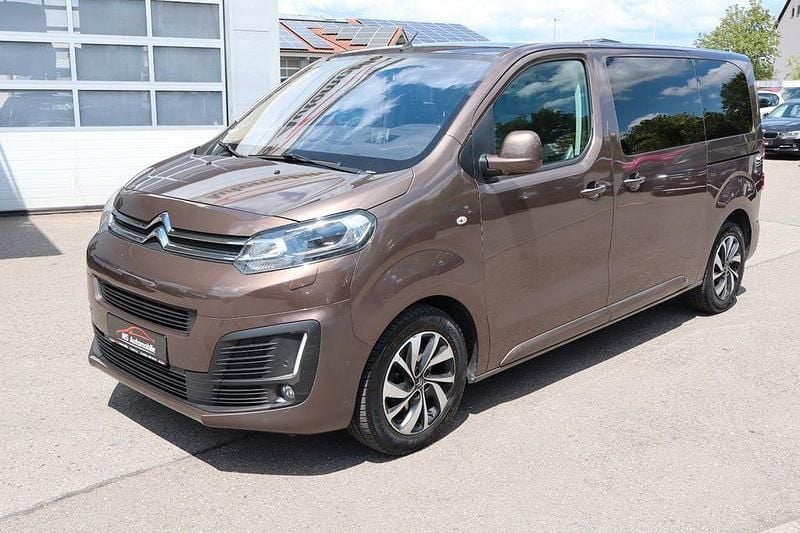 Braun Gebraucht 2017 Citroën Spacetourer Shine Van | 15.900 € - Bild 1/4