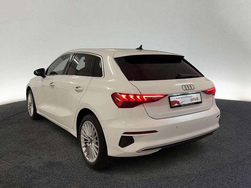 Gebraucht Audi A3 Advanced Plus 110 PS (80 kW) 2022 Ibisweiß Kombi