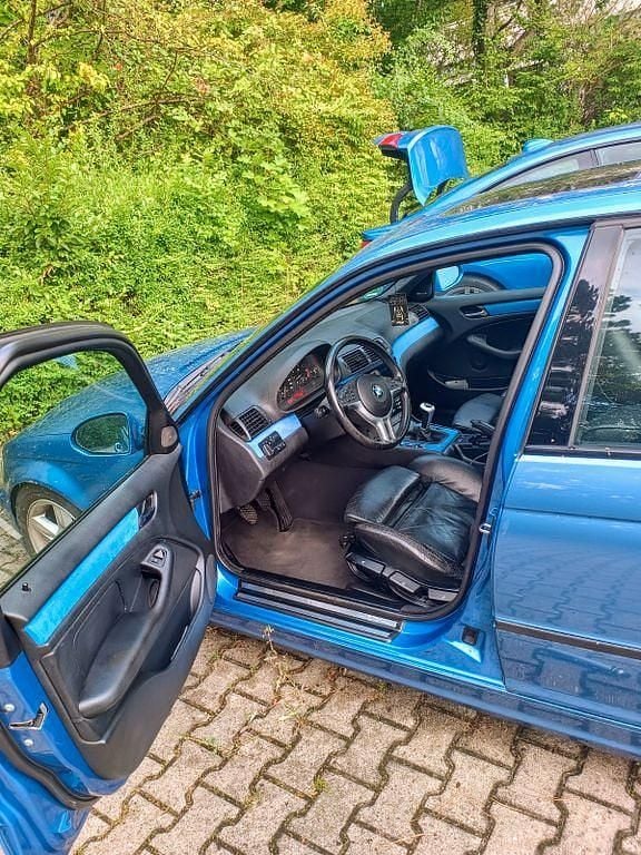 Gebraucht BMW 325 Performance 192 PS (141 kW) 2001 Blau Kombi