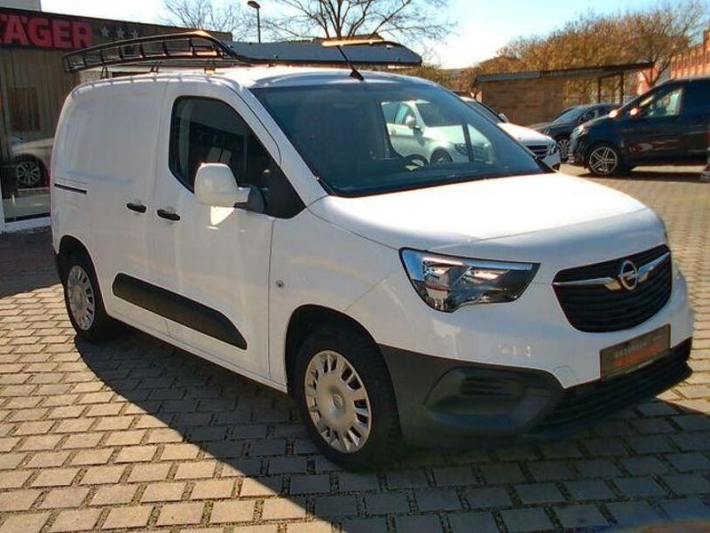 Second-hand Opel Combo Edition 75 CP (55 kW) 2019 Andere Monovolum