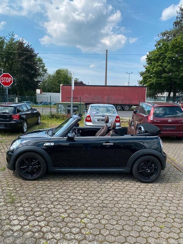 Schwarz Gebraucht 2011 Mini Cooper SD Kleinwagen | 5.600 € - Bild 1/4