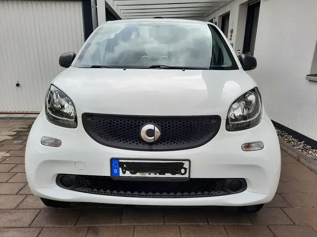 Gebraucht Smart ForTwo Cabrio 71 PS (52 kW) 2019 Weiß Cabrio