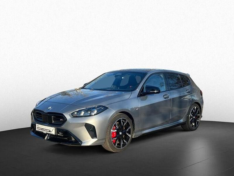 Gebraucht BMW M135 Performance 302 PS (222 kW) 2025 Skyscraper grau (grau) Kleinwagen