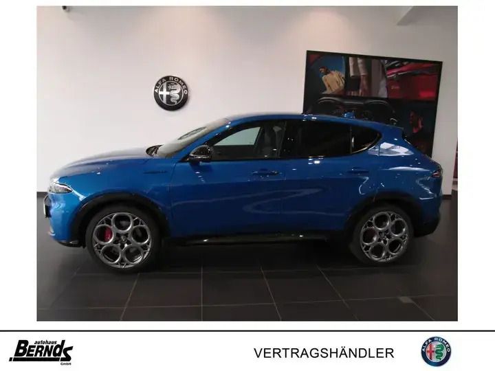 Blu Gebraucht 2022 Alfa Romeo Tonale Edizione Speciale SUV | 26.885 € (Superpreis) - Bild 1/3