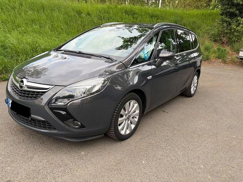 Gebraucht Opel Zafira Tourer Edition 140 PS (102 kW) 2016 Grau Van / Kleinbus