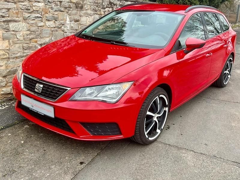 Gebraucht Seat Leon ST 110 PS (80 kW) 2017 Rot Kombi
