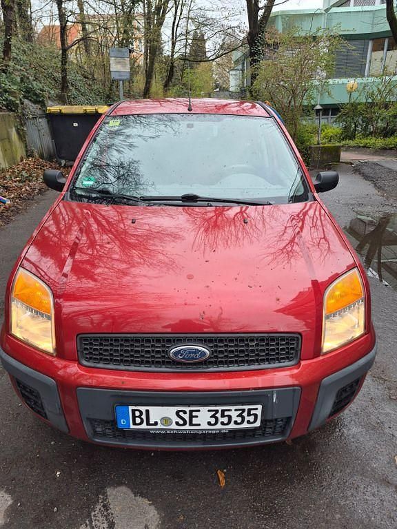 Gebraucht Ford Fusion 101 PS (74 kW) 2006 Rot Kleinwagen