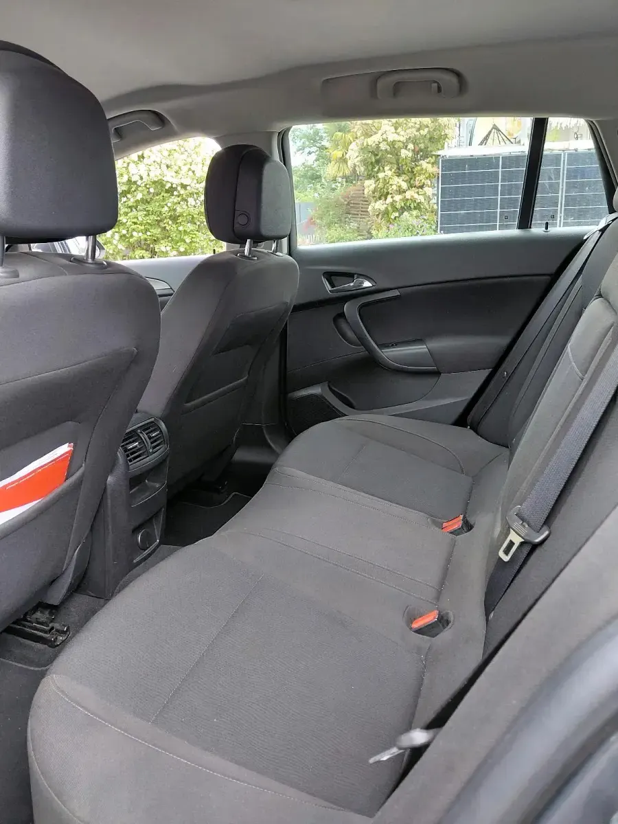 Gebraucht Opel Insignia 125 PS (91 kW) 2024 Grau Kombi