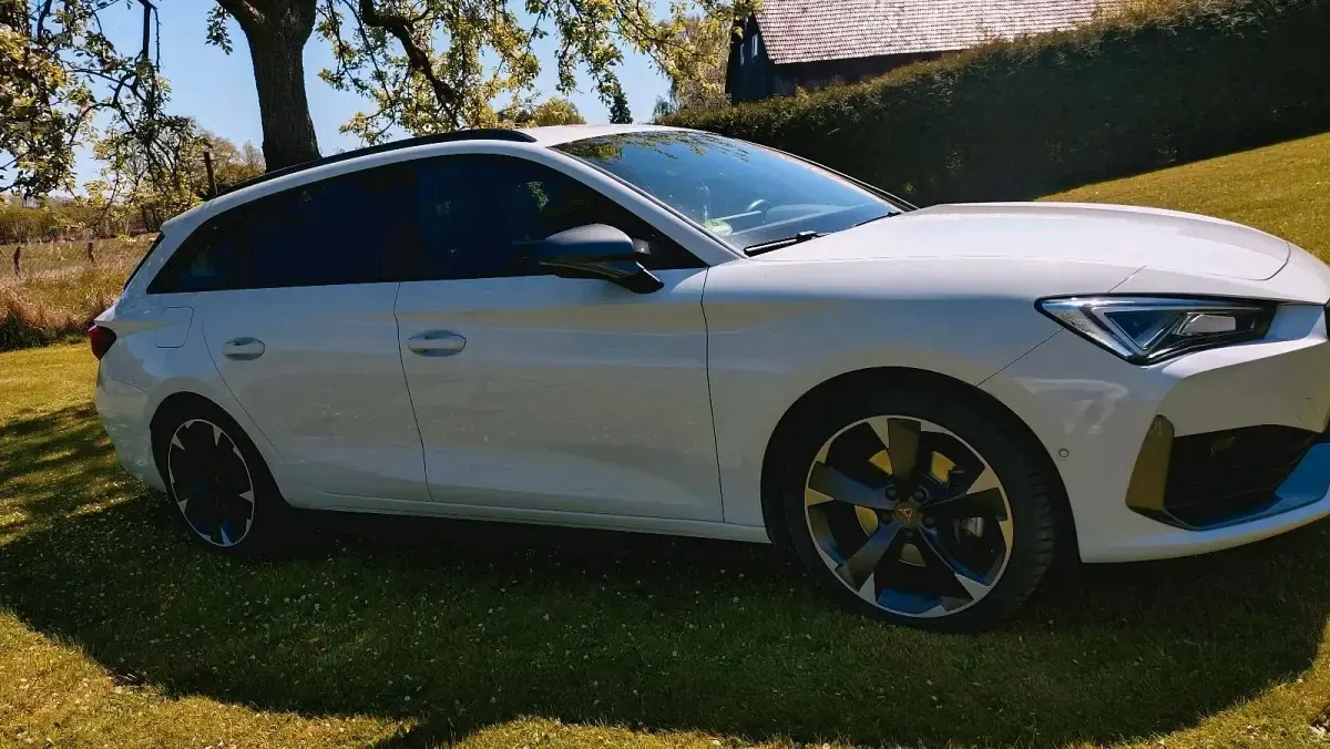 Gebraucht Cupra Leon 190 PS (139 kW) 2024 Weiß Kombi