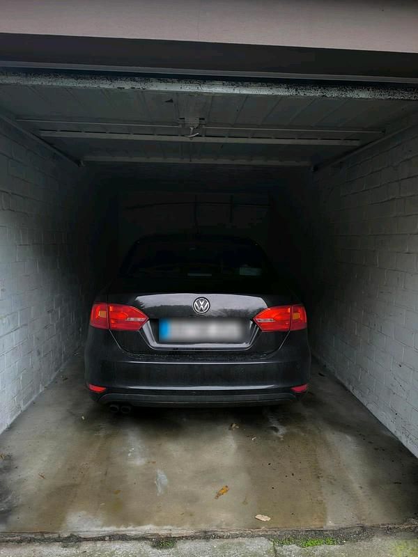 Gebraucht VW Jetta 150 PS (110 kW) 2012 Schwarz Limousine