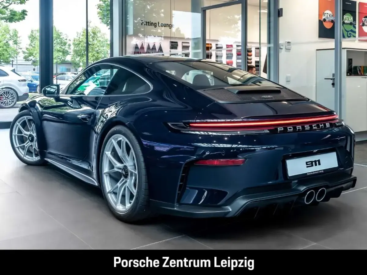 Neu Porsche 911 GT3 Touring 510 PS (375 kW) 2026 Farbe nach wahl xblau Coupé