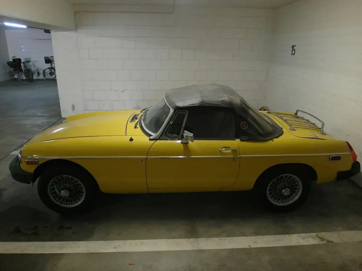 Gebraucht MG B 67 PS (49 kW) 1979 Gelb Cabrio