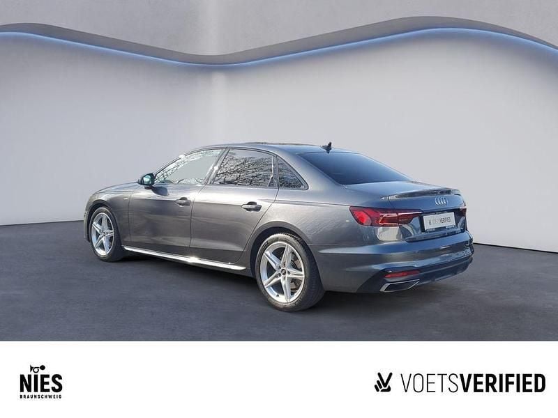 Second-hand Audi A4 S-Line 136 CP (100 kW) 2022 Gri Berlinǎ