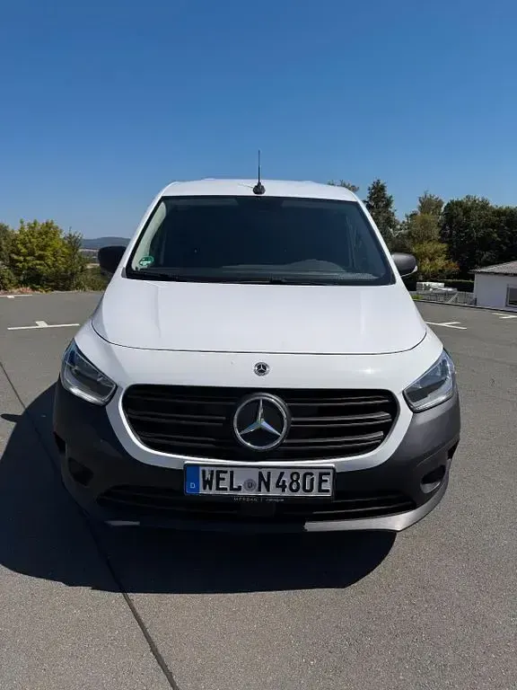 Gebraucht Mercedes eCitan 89 kW (122 PS) 2024 Weiß Van / Kleinbus