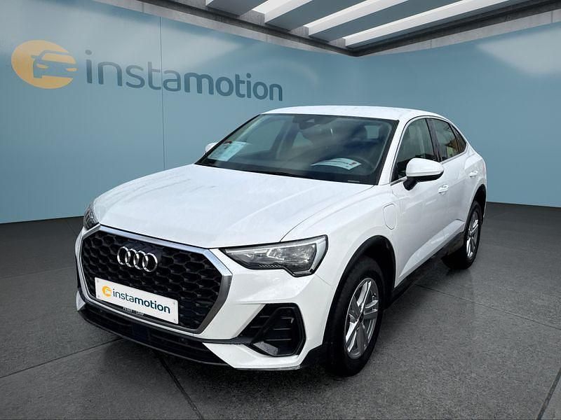 Weiß Gebraucht 2022 Audi Q3 Sportback SUV | 28.649 € (Guter Preis) - Bild 1/4