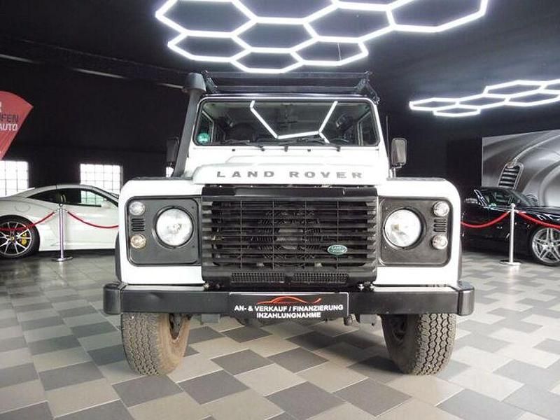 Gebraucht Land Rover Defender SE 122 PS (89 kW) 2013 Weiß Kombi